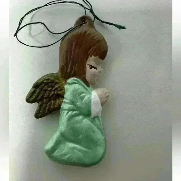 Miniature Ceramic Soldier (1) And 2 Angel Ornaments - Picture 3 of 8